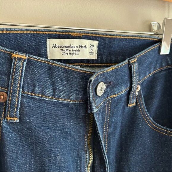 Abercrombie & Fitch The Slim Straight Ultra High Rise Jeans sz 29 - Picture 5 of 9
